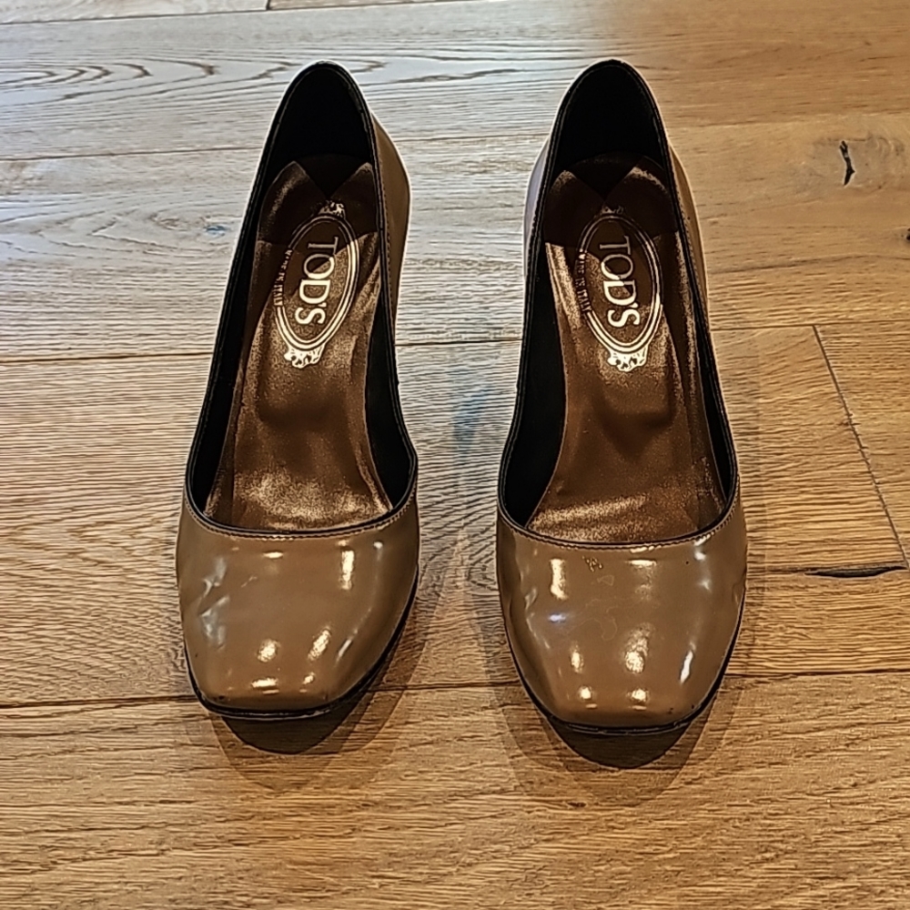 Tod's women's shoes size 37